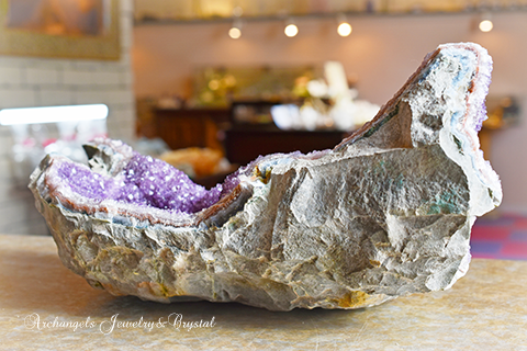 天然石 パワーストーン|アメジスト　紫水晶　amethyst　クォーツ　原石　クラスター　ヒーリング　癒やし　浄化　アーキエンジェルズ