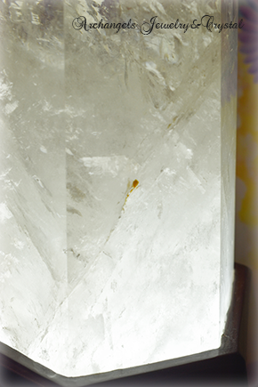天然石 パワーストーン|水晶　ブラジル産　特大　原石　ポイント　ライト　間接照明　浄化　ランプ　LED　クリスタル　大分市