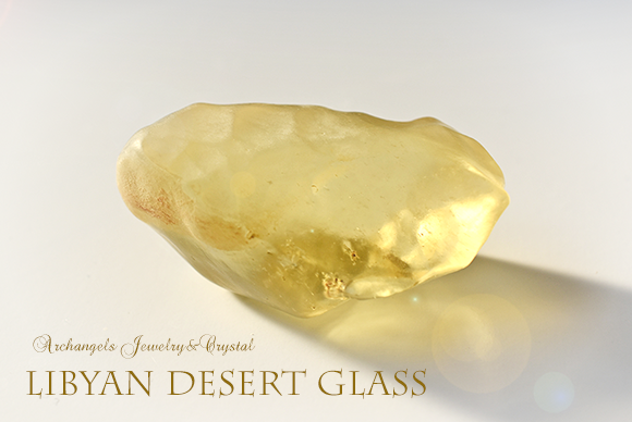 高評価特価 天然原石 リビアングラス Libyan glass 天然石